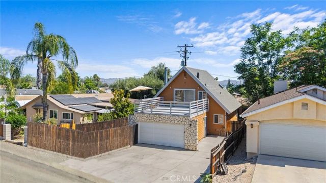 17640 Brightman Avenue, Lake Elsinore, CA 92530