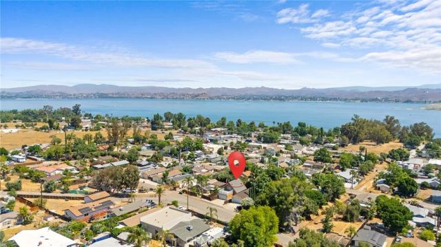 17640 Brightman Avenue, Lake Elsinore, CA 92530
