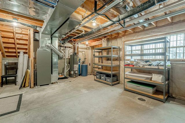 3281 Edmonton Drive, Sun Prairie, WI 53590