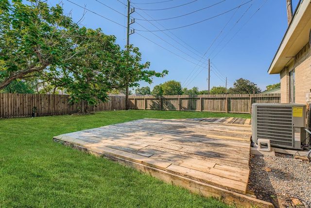 226 Tara Plantation Drive, Richmond, TX 77469