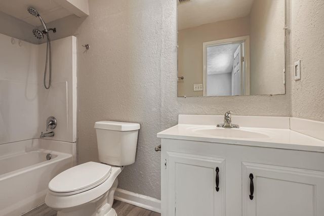 226 Tara Plantation Drive, Richmond, TX 77469