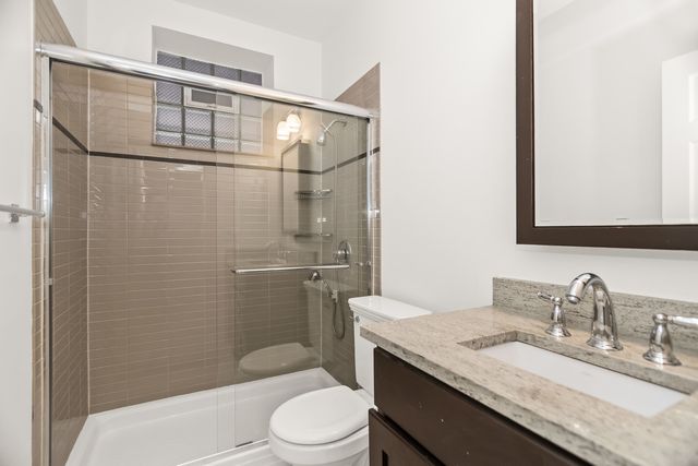 3928 N GREENVIEW Avenue 1, Chicago, IL 60613