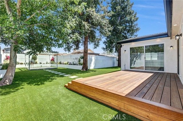 7508 Claire Avenue, Reseda (los Angeles), CA 91335