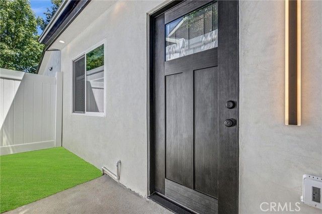 7508 Claire Avenue, Reseda (los Angeles), CA 91335