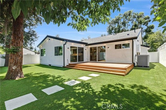 7508 Claire Avenue, Reseda (los Angeles), CA 91335