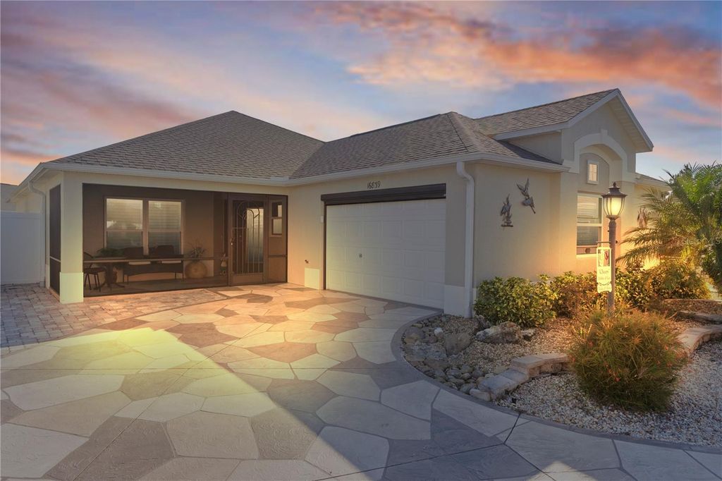 Image 2 of property listing at 16839 SE 91ST CRENSHAW TERRACE, The Villages, FL 32162