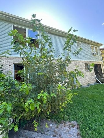 21746 CAROL Avenue, Sauk Village, IL 60411