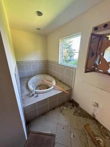 21746 CAROL Avenue, Sauk Village, IL 60411