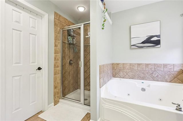 3811 Chattahoochee Summit SE Drive 5, Atlanta, GA 30339