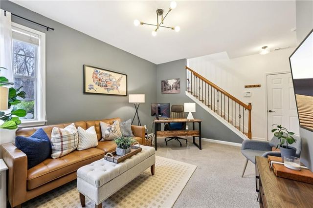 3811 Chattahoochee Summit SE Drive 5, Atlanta, GA 30339