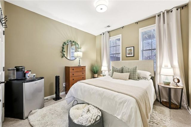 3811 Chattahoochee Summit SE Drive 5, Atlanta, GA 30339