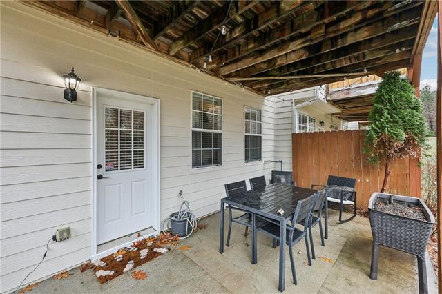 3811 Chattahoochee Summit SE Drive 5, Atlanta, GA 30339