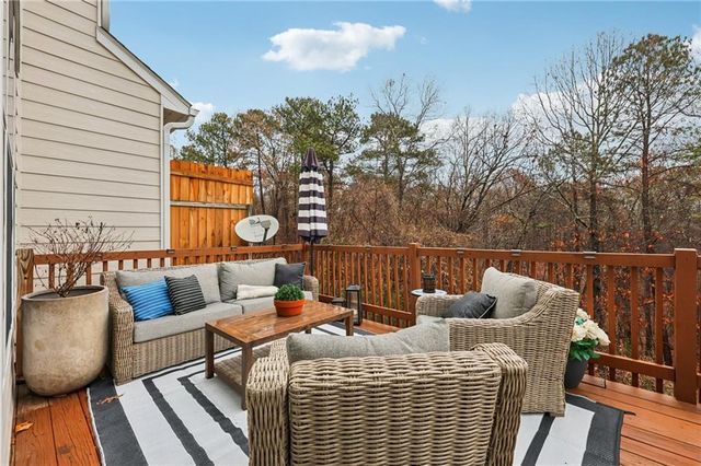 3811 Chattahoochee Summit SE Drive 5, Atlanta, GA 30339