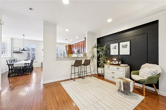 3811 Chattahoochee Summit SE Drive 5, Atlanta, GA 30339