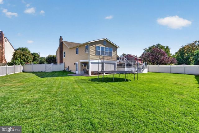 29 CANDLEWOOD CIR, Marlton, NJ 08053