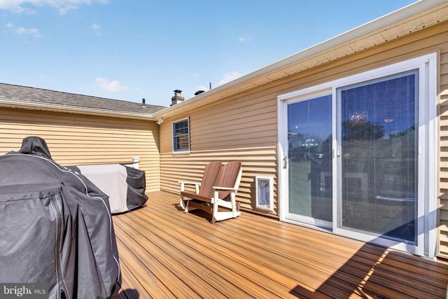 29 CANDLEWOOD CIR, Marlton, NJ 08053
