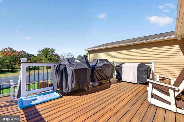 29 CANDLEWOOD CIR, Marlton, NJ 08053