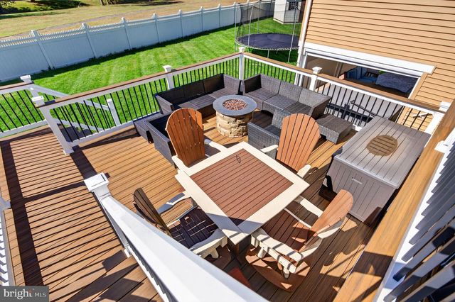 29 CANDLEWOOD CIR, Marlton, NJ 08053