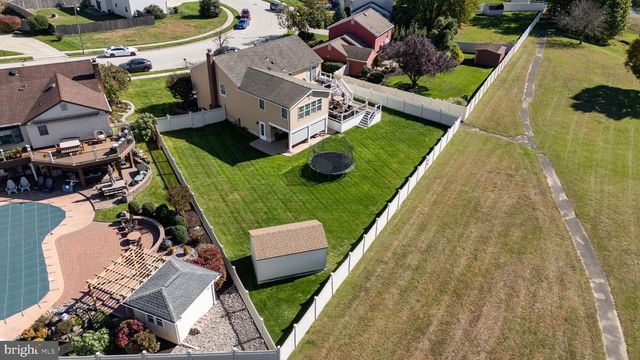 29 CANDLEWOOD CIR, Marlton, NJ 08053