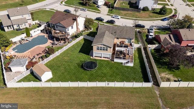 29 CANDLEWOOD CIR, Marlton, NJ 08053