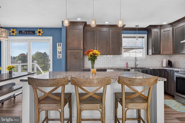 29 CANDLEWOOD CIR, Marlton, NJ 08053