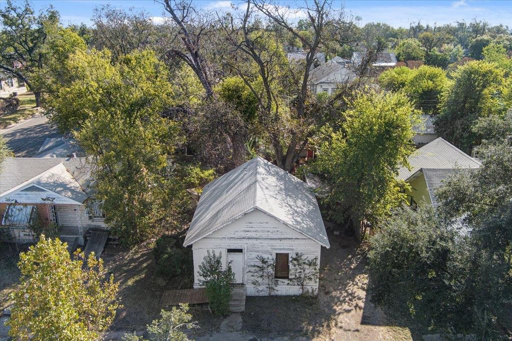 1303 S 13th ST, Temple, TX 76504