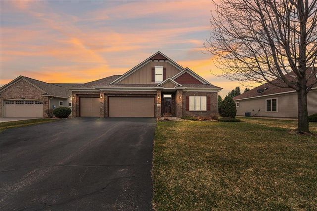 80 Quail Circle, Hudson, WI 54016