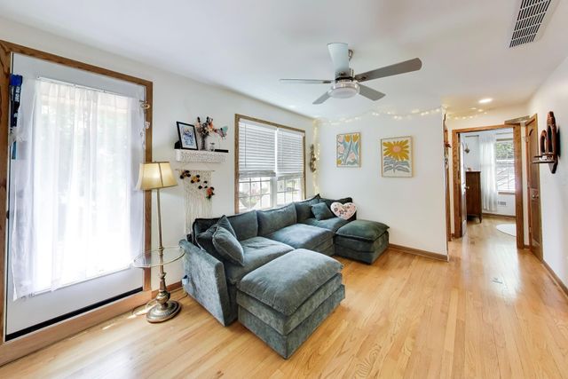 3290 Ridge Road, Highland, IN 46322