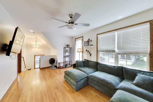 3290 Ridge Road, Highland, IN 46322
