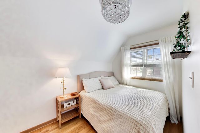 3290 Ridge Road, Highland, IN 46322