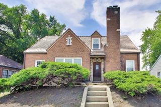 3290 Ridge Road, Highland, IN 46322