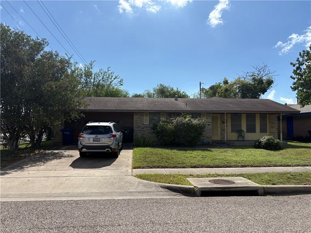 4902 Branscomb Dr, Corpus Christi, TX 78411