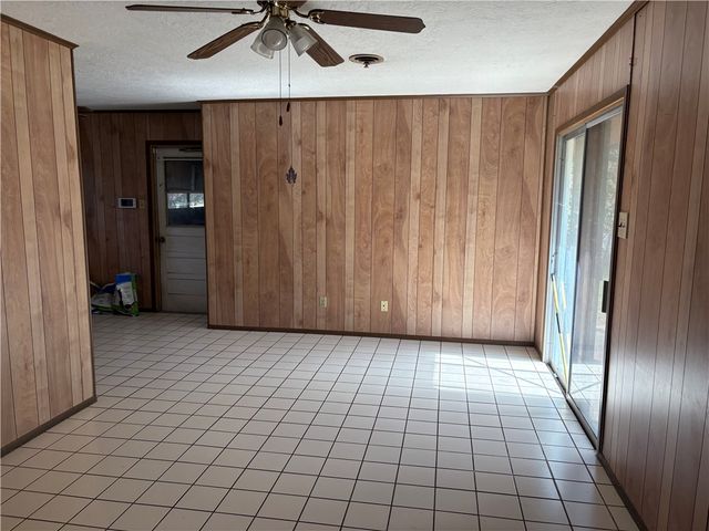 4902 Branscomb Dr, Corpus Christi, TX 78411