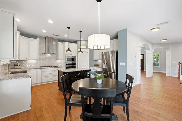 804 Turnstone Drive, Woodstock, GA 30188