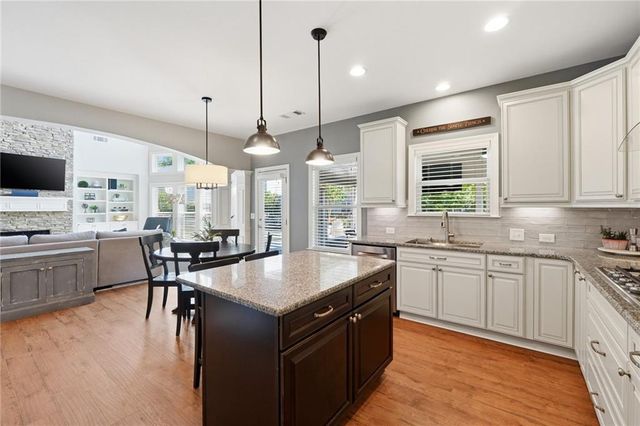 804 Turnstone Drive, Woodstock, GA 30188