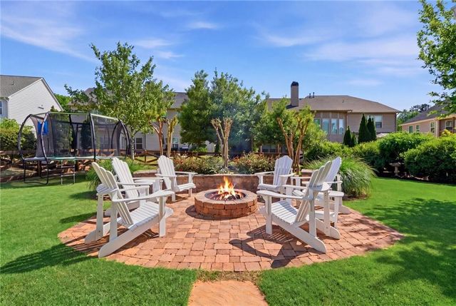 804 Turnstone Drive, Woodstock, GA 30188