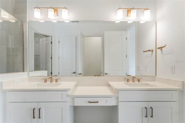 16120 VOLTERRA POINT, Montverde, FL 34756