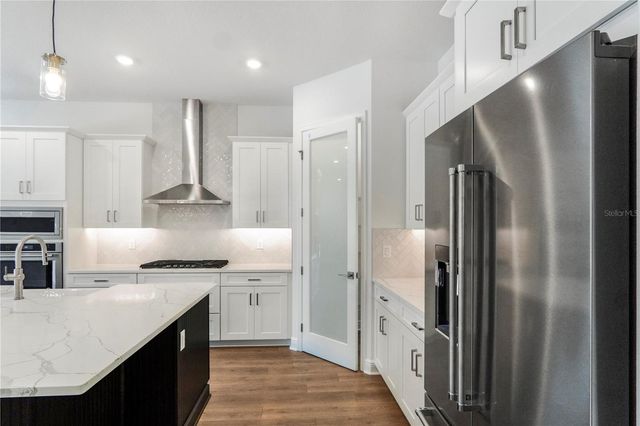 16120 VOLTERRA POINT, Montverde, FL 34756
