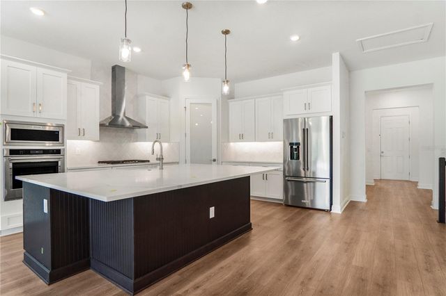 16120 VOLTERRA POINT, Montverde, FL 34756
