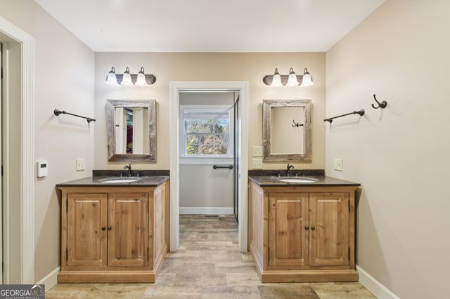 97 Beaumont Drive, Dahlonega, GA 30533