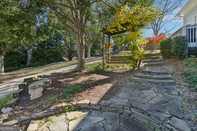 97 Beaumont Drive, Dahlonega, GA 30533