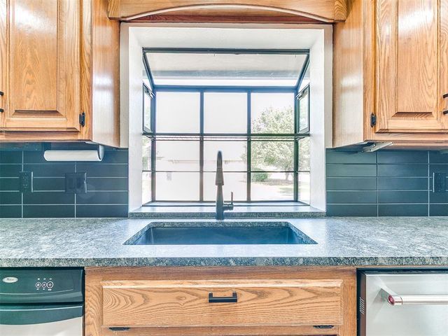 801 SW 112th Street, Oklahoma City, OK 73170