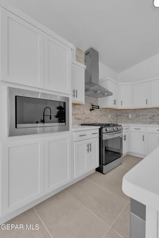 11833 SENDA Place, El Paso, TX 79934