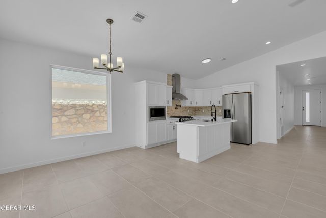 11833 SENDA Place, El Paso, TX 79934