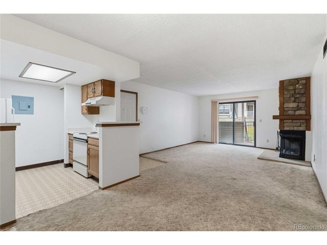 923 S Zeno Way 104, Aurora, CO 80017