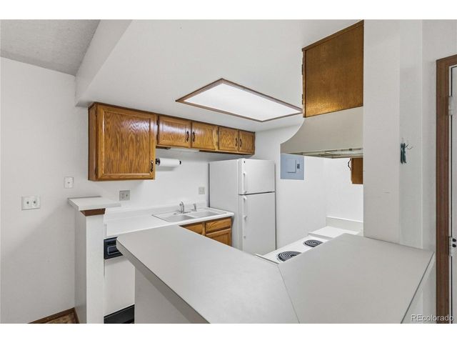 923 S Zeno Way 104, Aurora, CO 80017