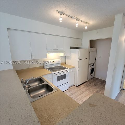 7824 Sonoma Springs Cir 101, Lake Worth, FL 33463