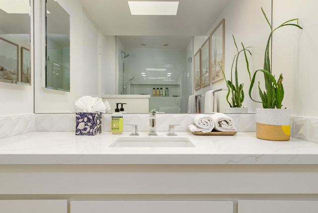 75 Westlake Circle, Palm Springs, CA 92264