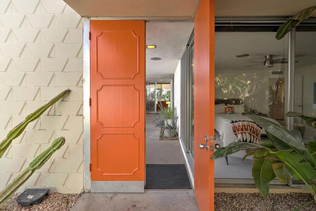 75 Westlake Circle, Palm Springs, CA 92264