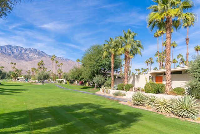 75 Westlake Circle, Palm Springs, CA 92264